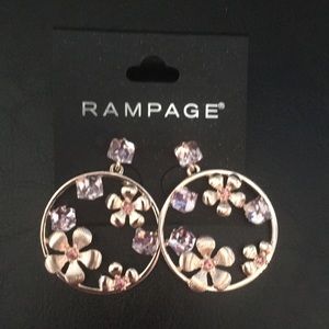 Rampage 3 d floral earrings pink mauve